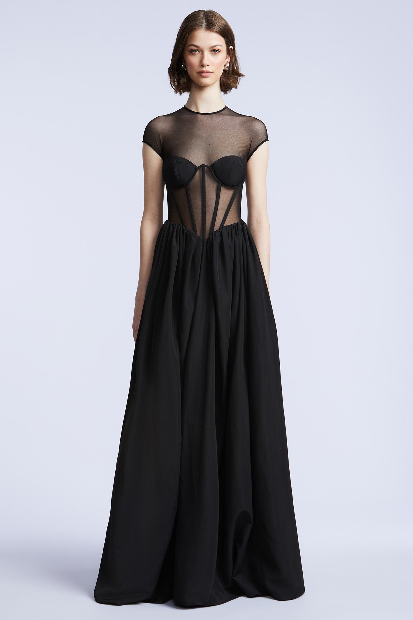 Babe Gown Black / 8 Babe Gown Black / 8