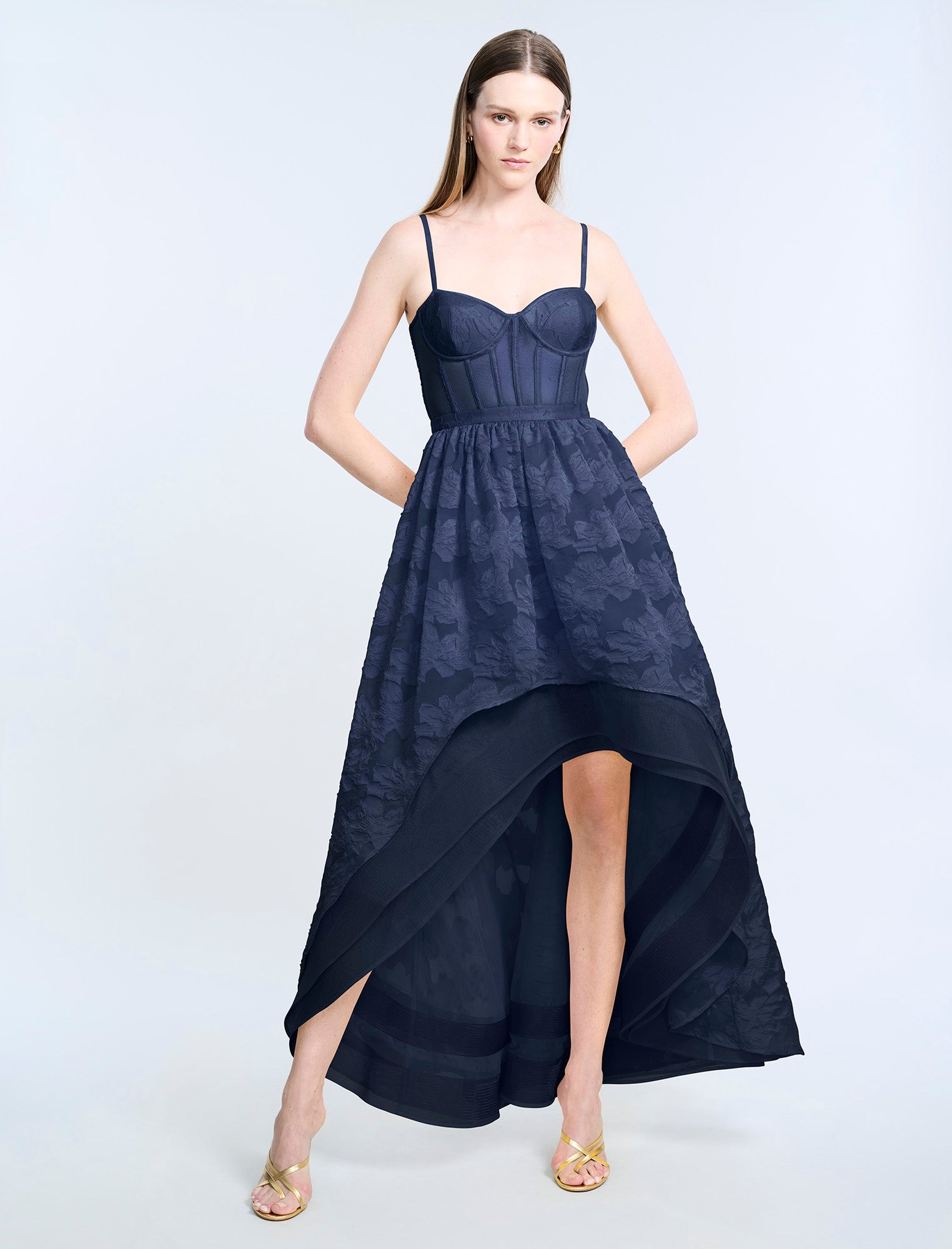 High Low Organza Tulle Gown BCBGMAXAZRIA High Low Organza Tulle Gown BCBGMAXAZRIA