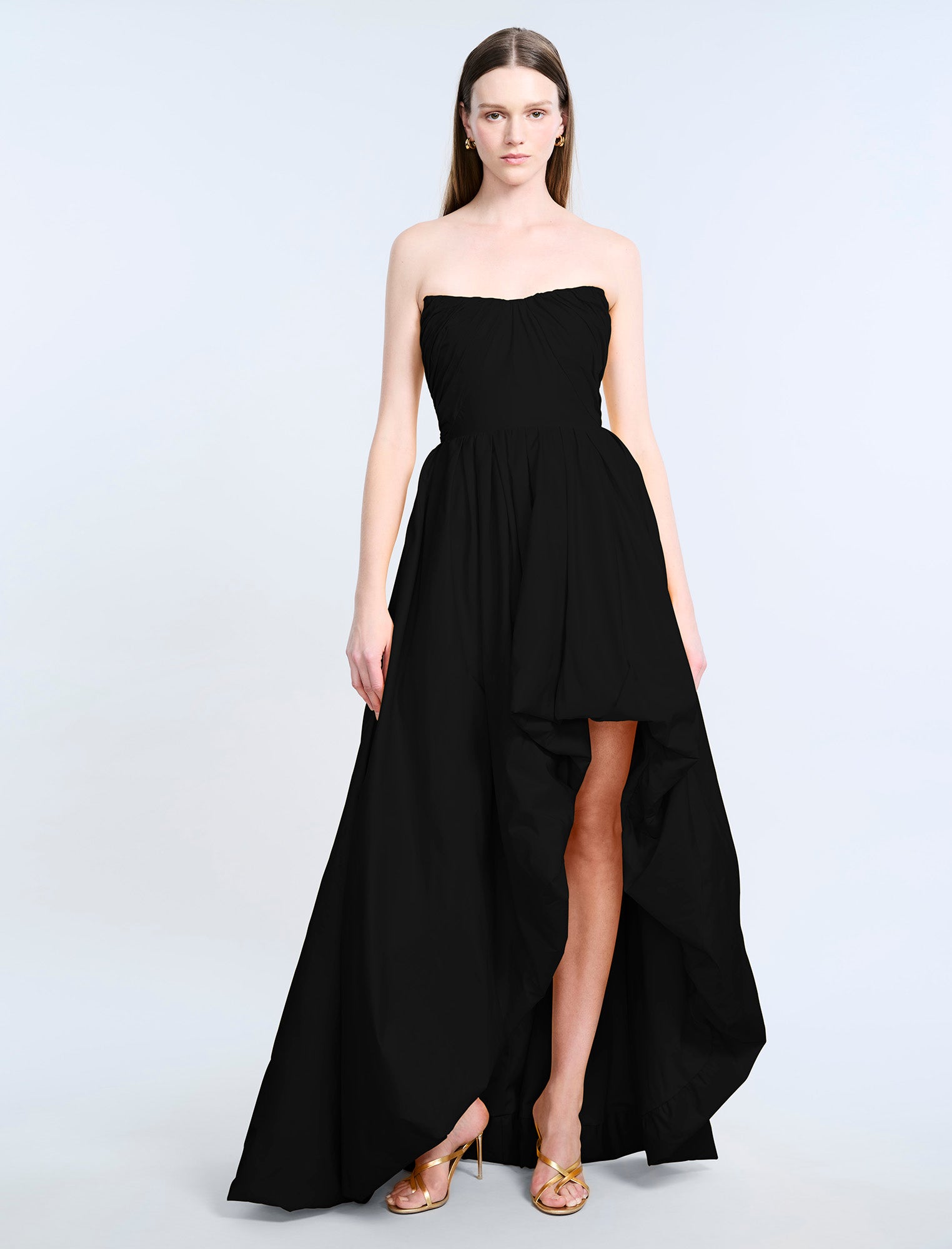 bcbg long dresses High Slit Ball Gown Shoe Size (UK):6.5 Styling a Black Sweater Gowns Dazzling evening gown Wedding Dresses With Halter Straps