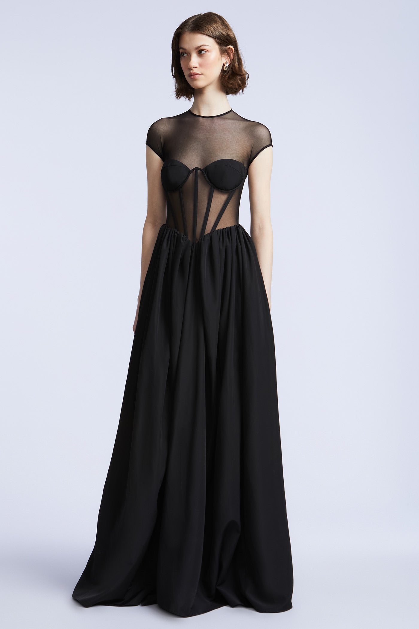 Babe Gown Black / 8 Babe Gown Black / 8