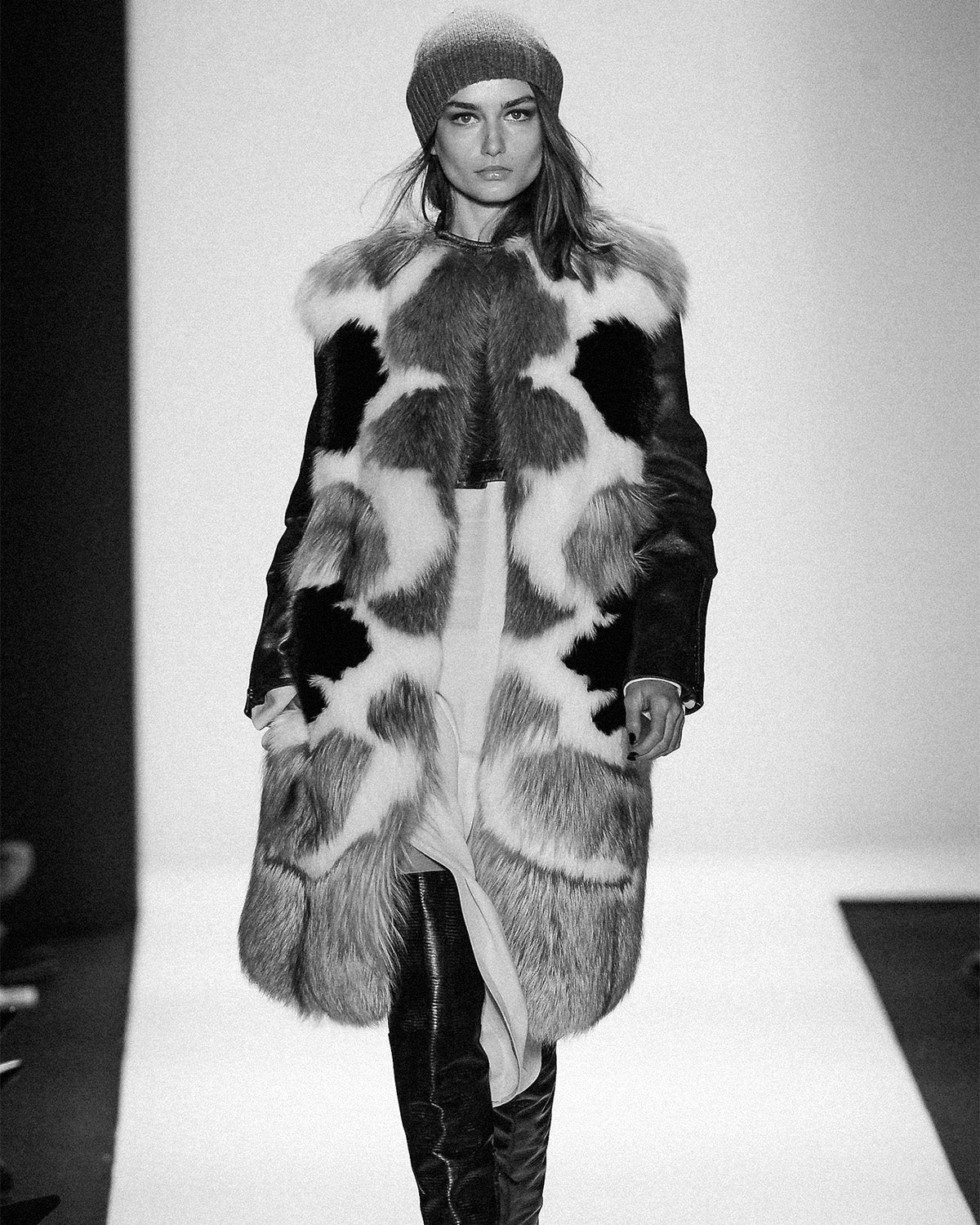 bcbgmaxazria store near me