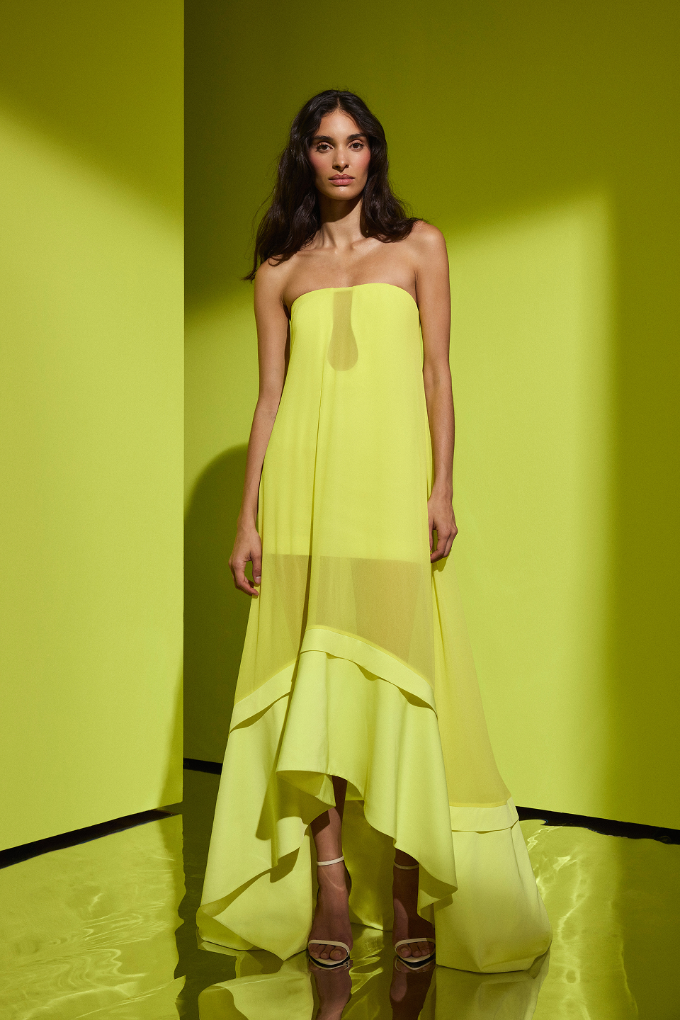 Farrah Gown BCBGMAXAZRIA Farrah Gown BCBGMAXAZRIA